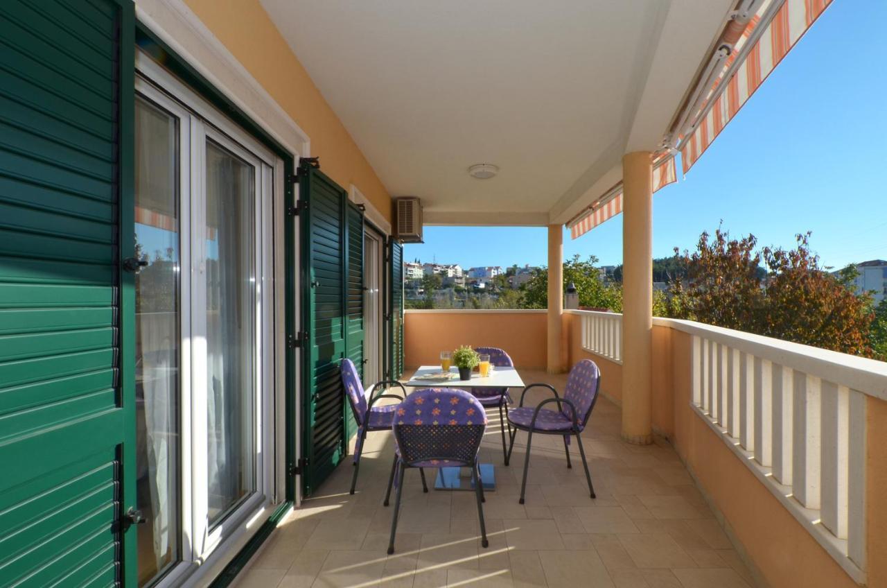 Apartmani Adela Solin Exterior foto