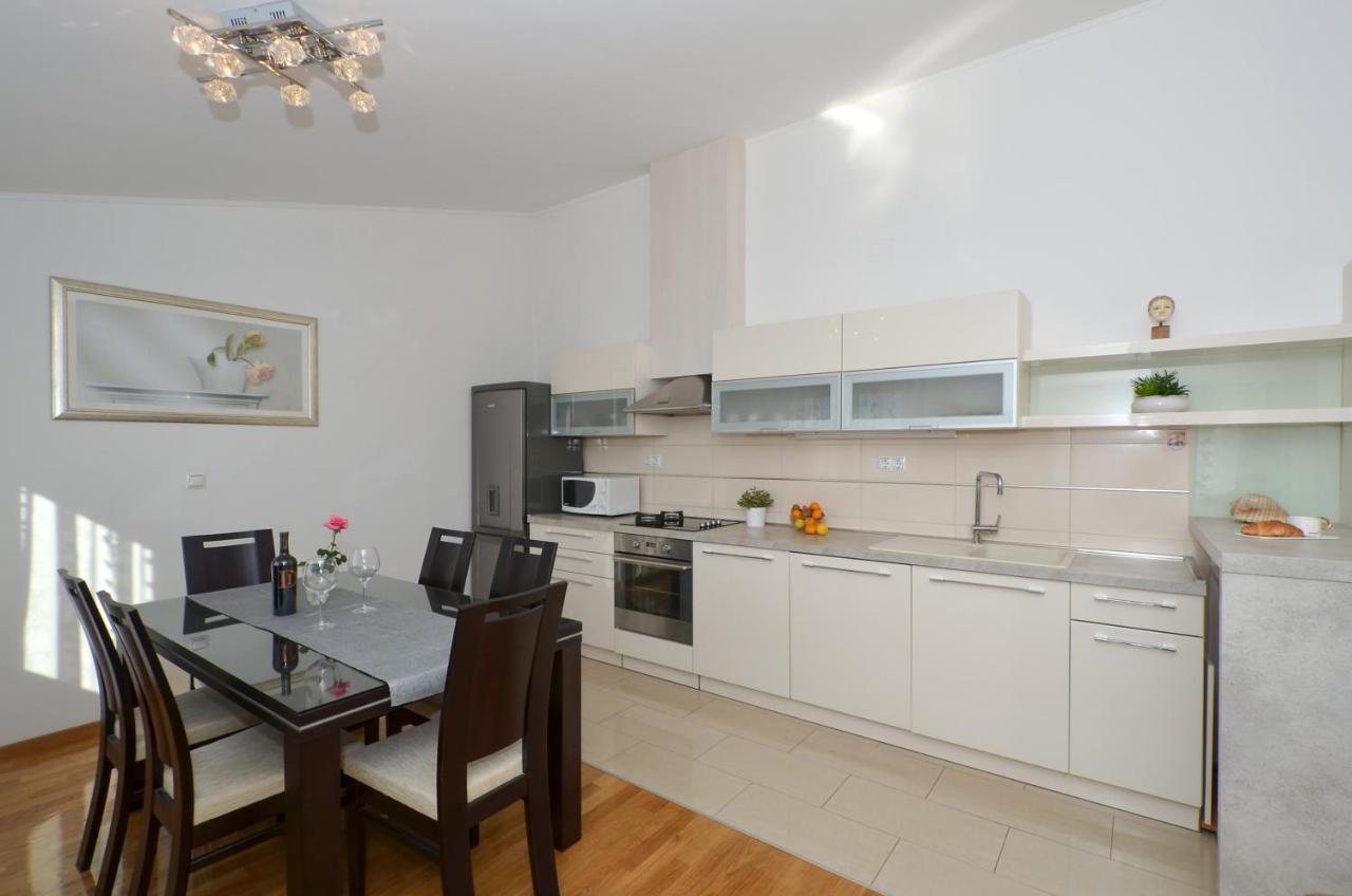 Apartmani Adela Solin Exterior foto