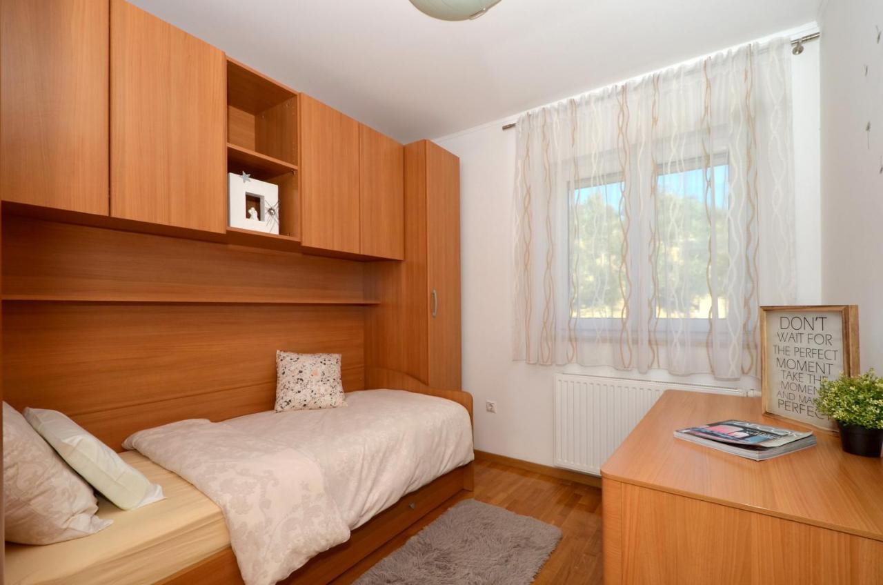 Apartmani Adela Solin Exterior foto