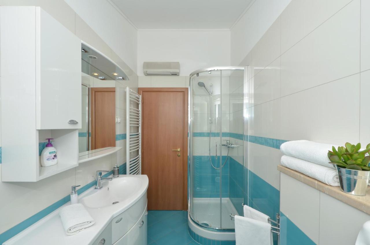 Apartmani Adela Solin Exterior foto